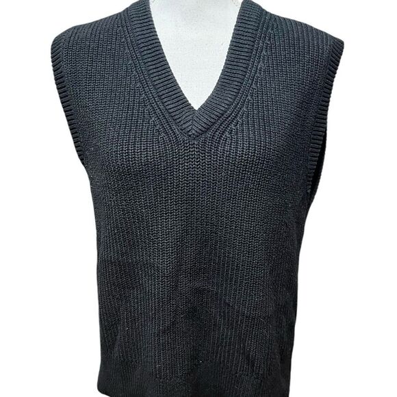 Rails Black Knit Vest - Picture 2 of 7